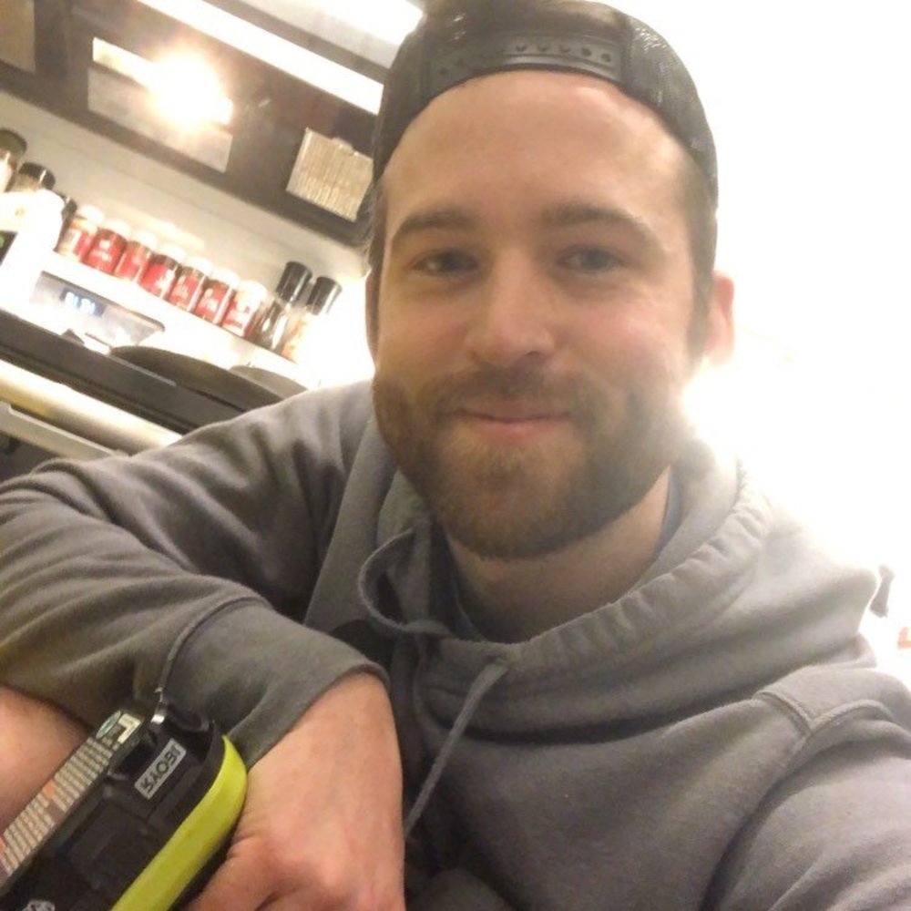 Meet your Posher, Zachary